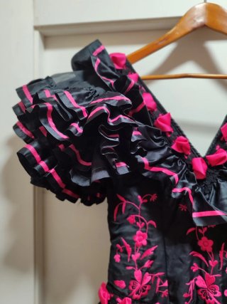 Traje Flamenca Negro y Fucsia Talla L
