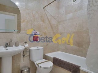 Piso en venta en Riviera del Sol en Mijas