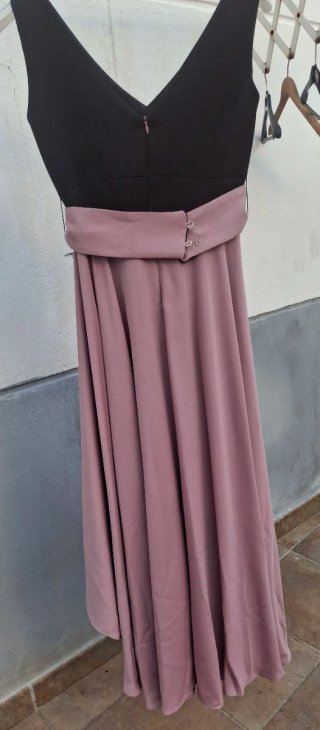 Vestido Negro y Rosa T 36. Medidas en descripción