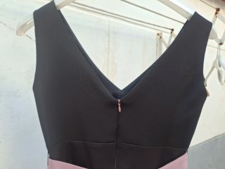 Vestido Negro y Rosa T 36. Medidas en descripción