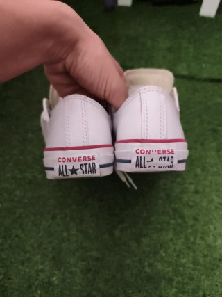 Converse Piel Blancas Talla 36.5 Poco uso