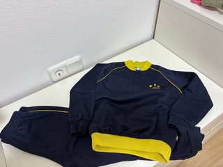Chándal Colegio Las Claras talla 6