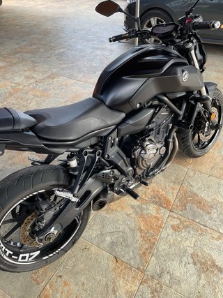 Yamaha MT-07 2018 negra