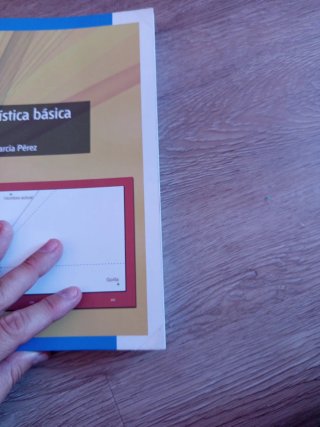 ESTADÍSTICA BÁSICA CON R