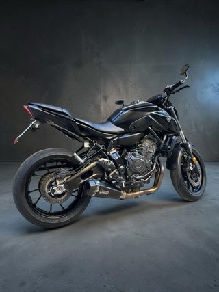 Yamaha MT-07 2022 - 2627 km