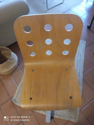 Silla de estudio con ruedas extensible (93cm  max)