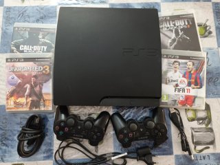 PS4 (PlayStation 4) Negra