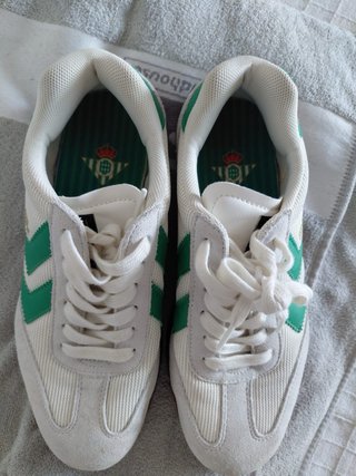 Zapatillas Hummel Real Betis Blancas y Verdes