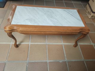Mesa de centro mármol y madera