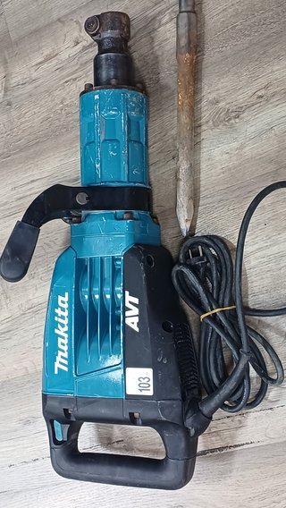 Makita HM1317C Martillo Demoledor 17Kg AVT