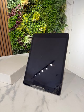 iPad 10.2 8ª Gen 128GB Space Gray, tienda