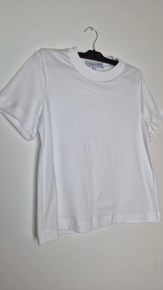 T-shirt nu-in branca tamanho M