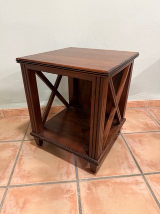 Juego de 2 mesas auxiliares de madera