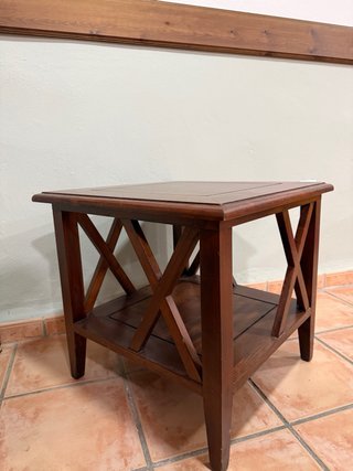 Juego de 2 mesas auxiliares de madera
