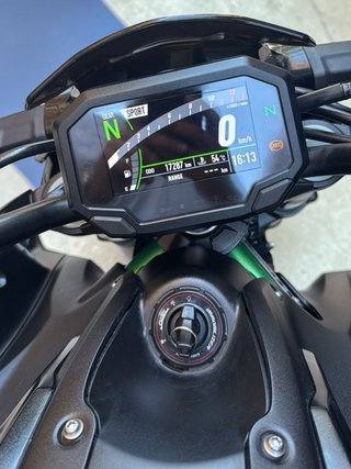 Kawasaki Z900 2023 - Oferta Verano