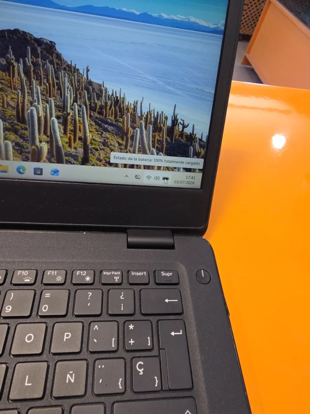 Portátil Dell 14 Full HD Windows 11