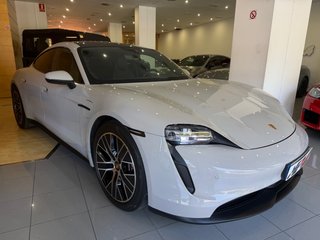 Porsche Taycan 2023