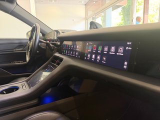 Porsche Taycan 2023