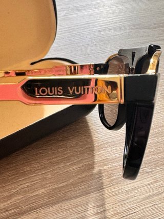 Gafas de Sol Louis Vuitton Negras y Doradas