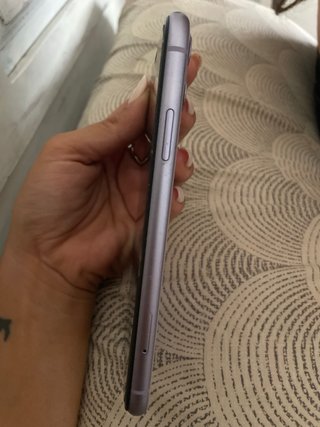 iPhone 11 Morado