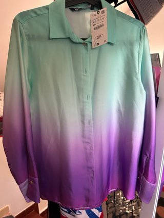 Camiseta Zara Degradado Verde y Morado