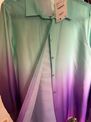 Camiseta Zara Degradado Verde y Morado