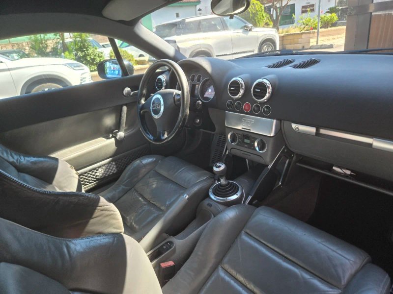 Audi TT 2004 - foto 1