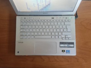 Portatil Sony Vaio i5 8GB RAM ssd 128GB