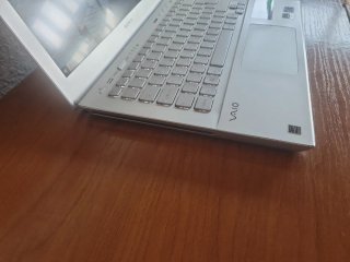 Portatil Sony Vaio i5 8GB RAM ssd 128GB