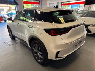 Lexus LBX 1.5 136cv HEV Elegant