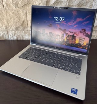 HP core ultra 5/ 16gb ram / 256gb ssd / como nuevo