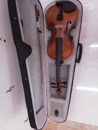 Violín AMADEUS con funda, arco y resina OUTLET