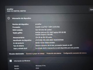 Asus V16 32GB RAM RTX 5060 1TB 144Hz