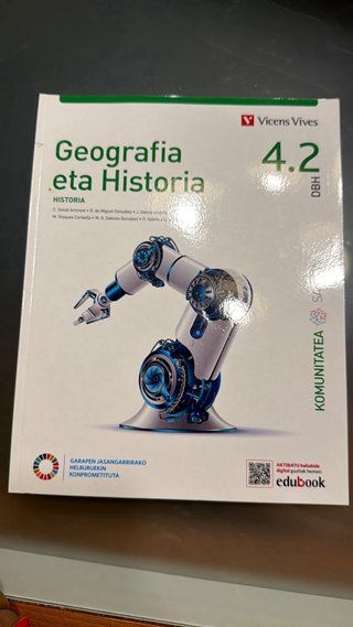 Libros GeografiaHistoria euskera Vicens Vives 4eso