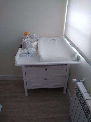 Cambiador IKEA SUNDVIK + Colchoneta VÄDRA