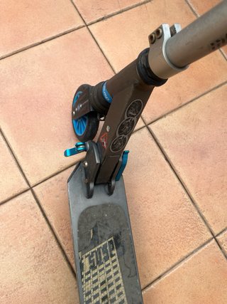 Patinete Oxelo con suspensión