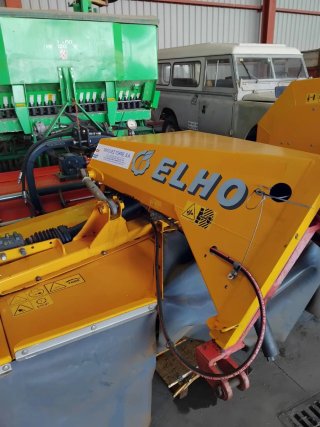 Segadora frontal ELHO NK3300F