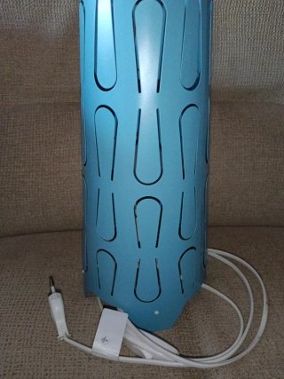 Lámpara de mesa azul
