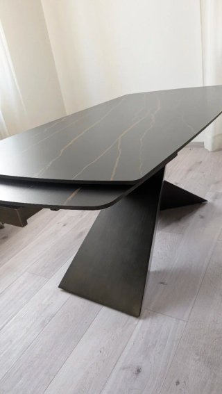 Tavolo da pranzo ALLUNGABILE design moderno marmo