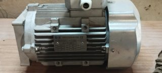 Motor Eléctrico Trifásico Deli 2.2kW