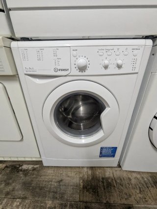LAVADORA SECADORA INDESIT