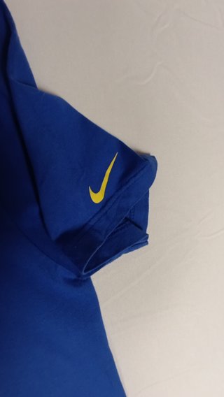Camiseta Nike Logo Arcoíris Talla S