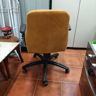 Silla ergonómica giratoria