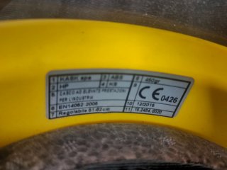 Casco de protección de seguridad en el trabajo.
