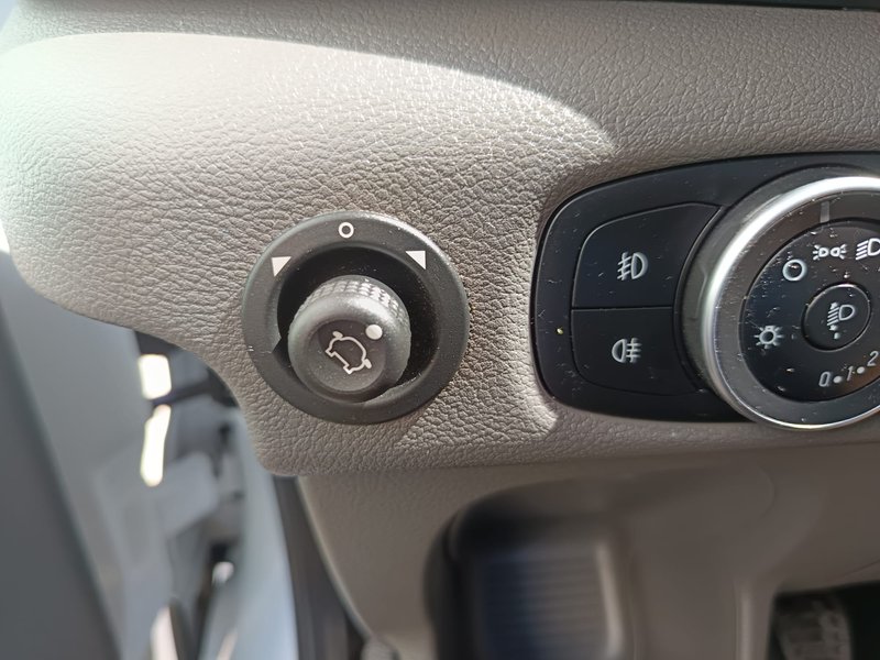 Ford Transit 2022, foto 19