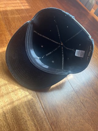 Gorra Nike Negra y Gris