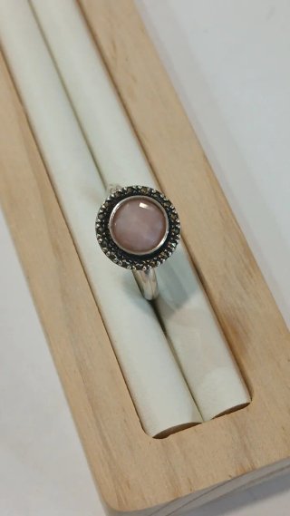 Anel Pandora Quartzo Rosa