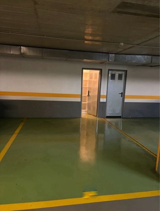 Plaza grande de garaje en alquiler. Zona Vioño.