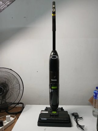 Aspirador Eureka NEW400 Seco y Húmedo
