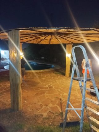 Sombrillas y pérgolas artesanales hechas a mano